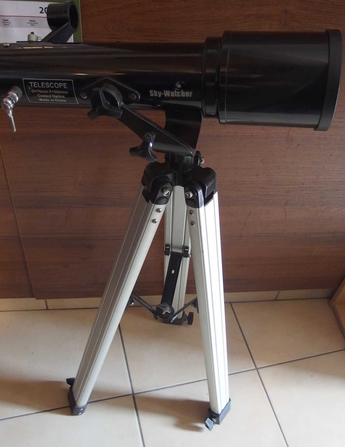 Teleskop SKY Watcher 70/500 ze statywem