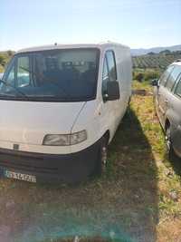 Fiat Ducato com avaria