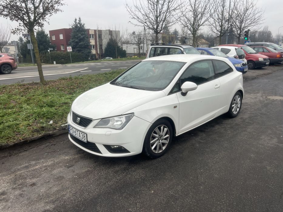 Seat Ibiza IV 1.2 70KM Klimatronik Alufelgi Niski Przebieg