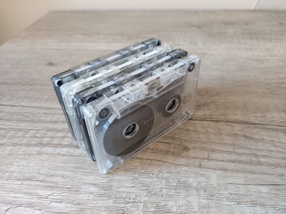 Kasety magnetofonowe 4x Rzeszów