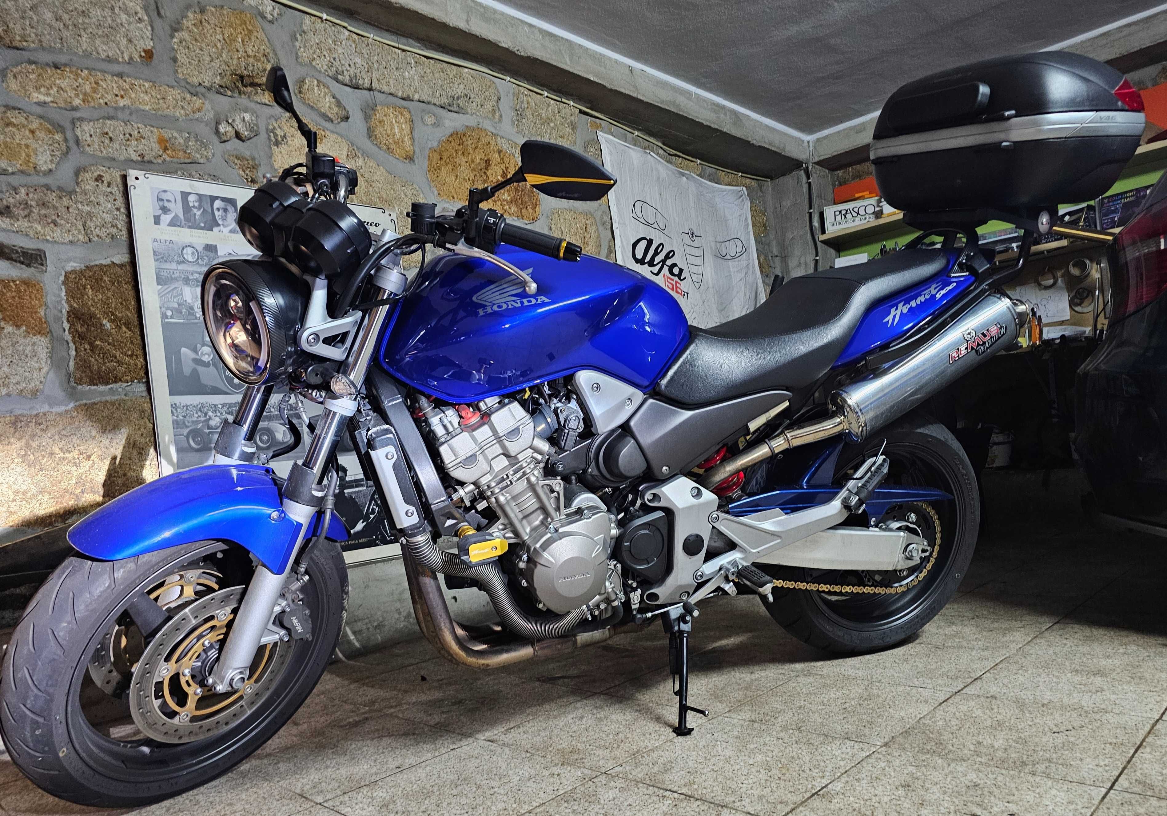 Honda hornet CB 900 f