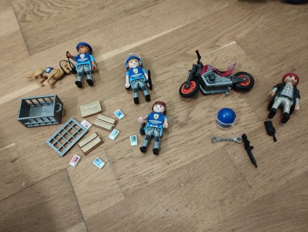 Playmobil 9371 klocki transporter pieniędzy
