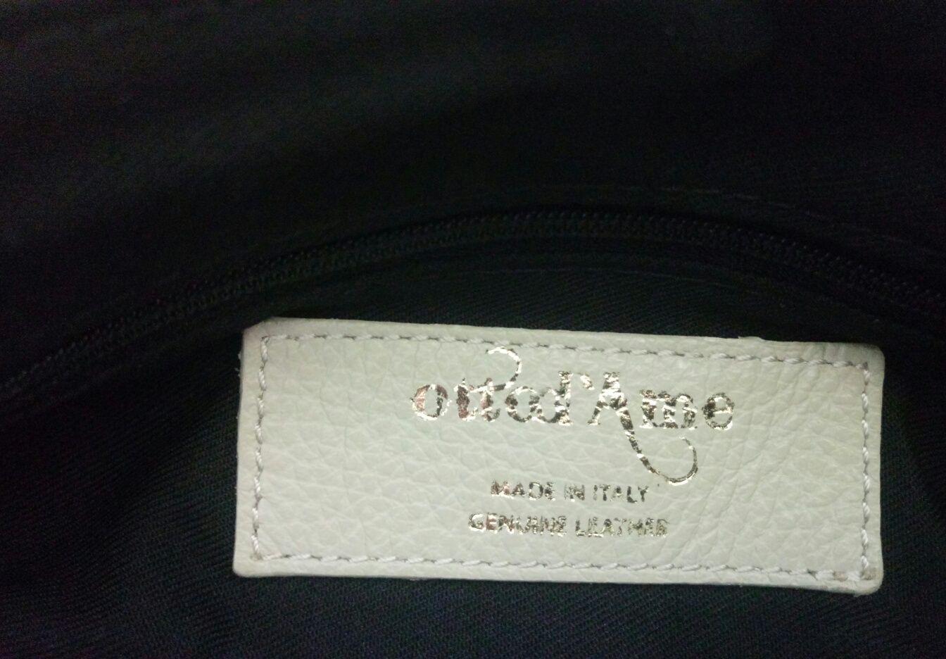 Оригинал кожаная сумка итальянского бренда Ottod'Ame
