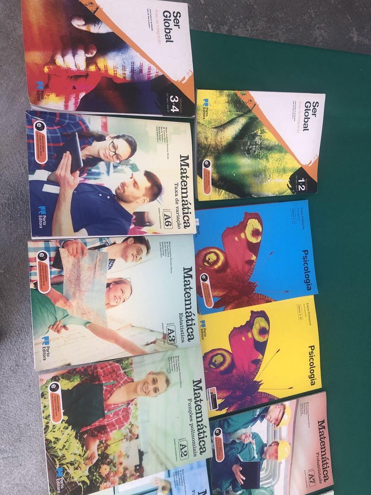 Vendo Livros do curso de desporto