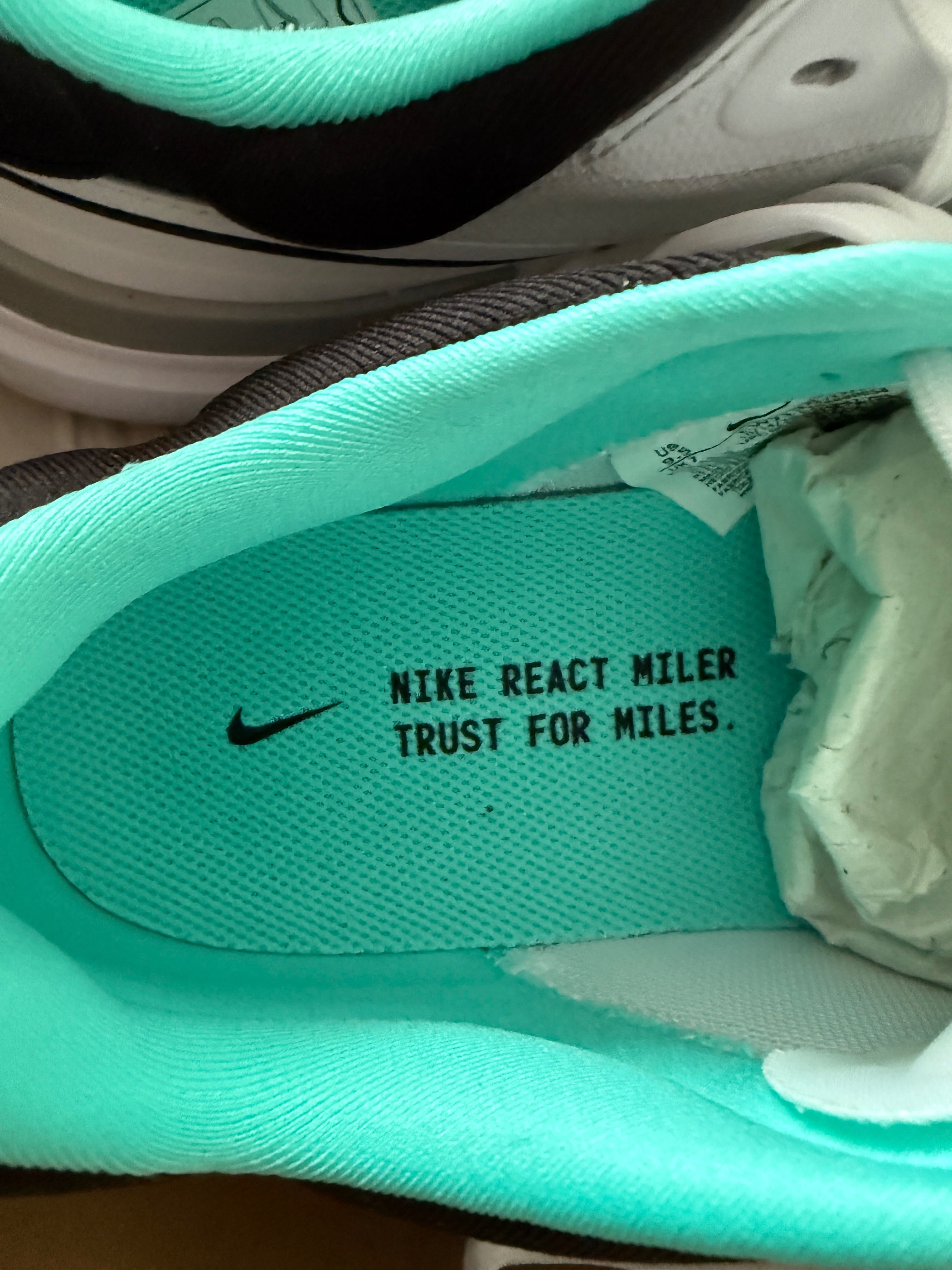 Продаються жіночі кросівки NIKE React Miler 2
