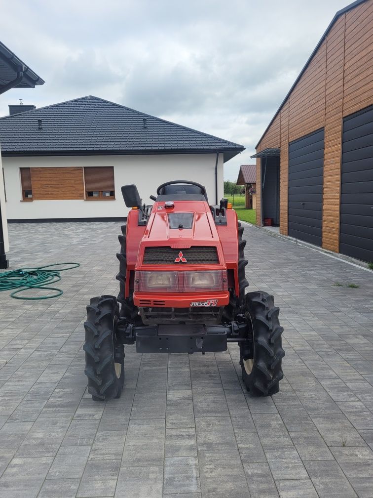 Sprzedam traktor Mitsubishi MT20