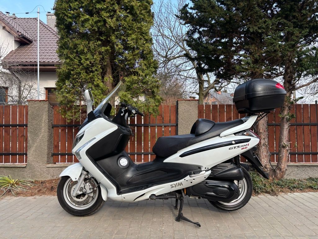Sym GTS 300/125, kufer, gotowy do jazdy, zarejestrowany 250/125 RATY