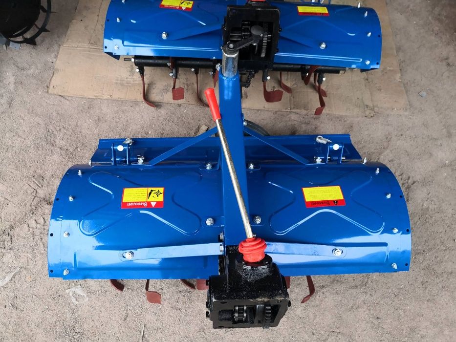 Продам мотоблок Форте 1080  8л.с в комплекте фреза