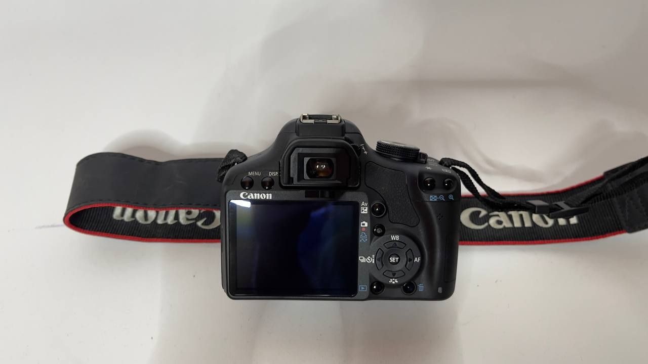 Фотоаппарат CANON EOS 500D комплект начинающему