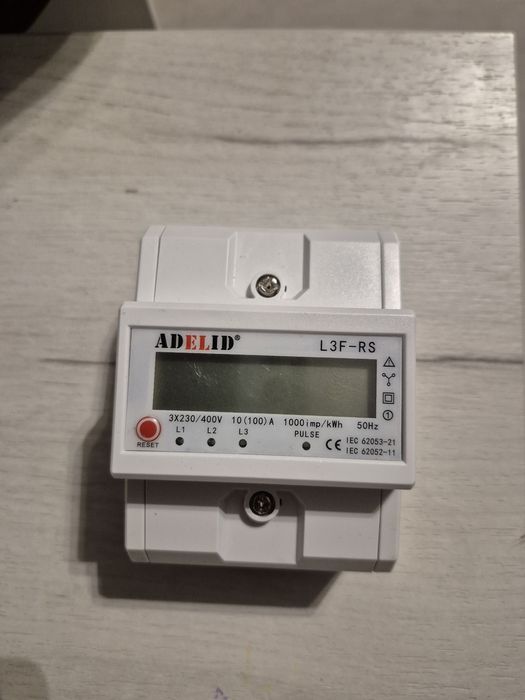 Licznik energii 3 fazowy z funkcją resetu