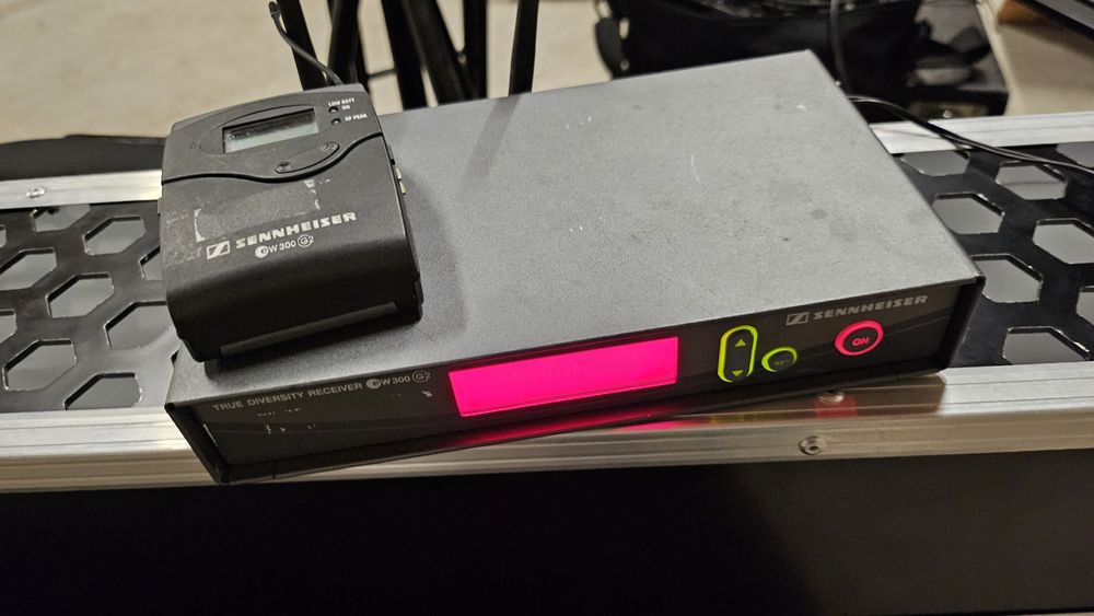 Zestaw bodypack sennheiser ew300 g2 opcjonalnie milrofon nagłowny