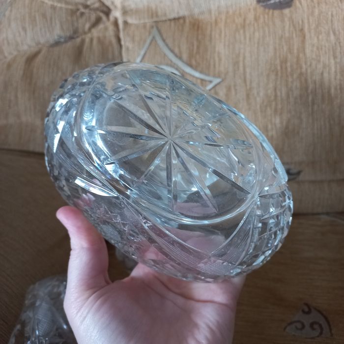 Zestaw kryształowych koszyków