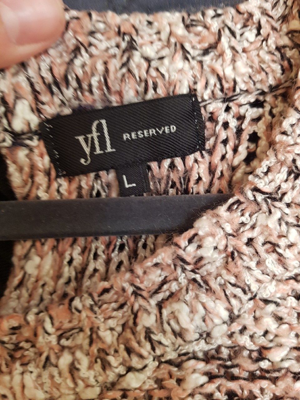 Kolorowy sweter Reserved rozmiar L/XL