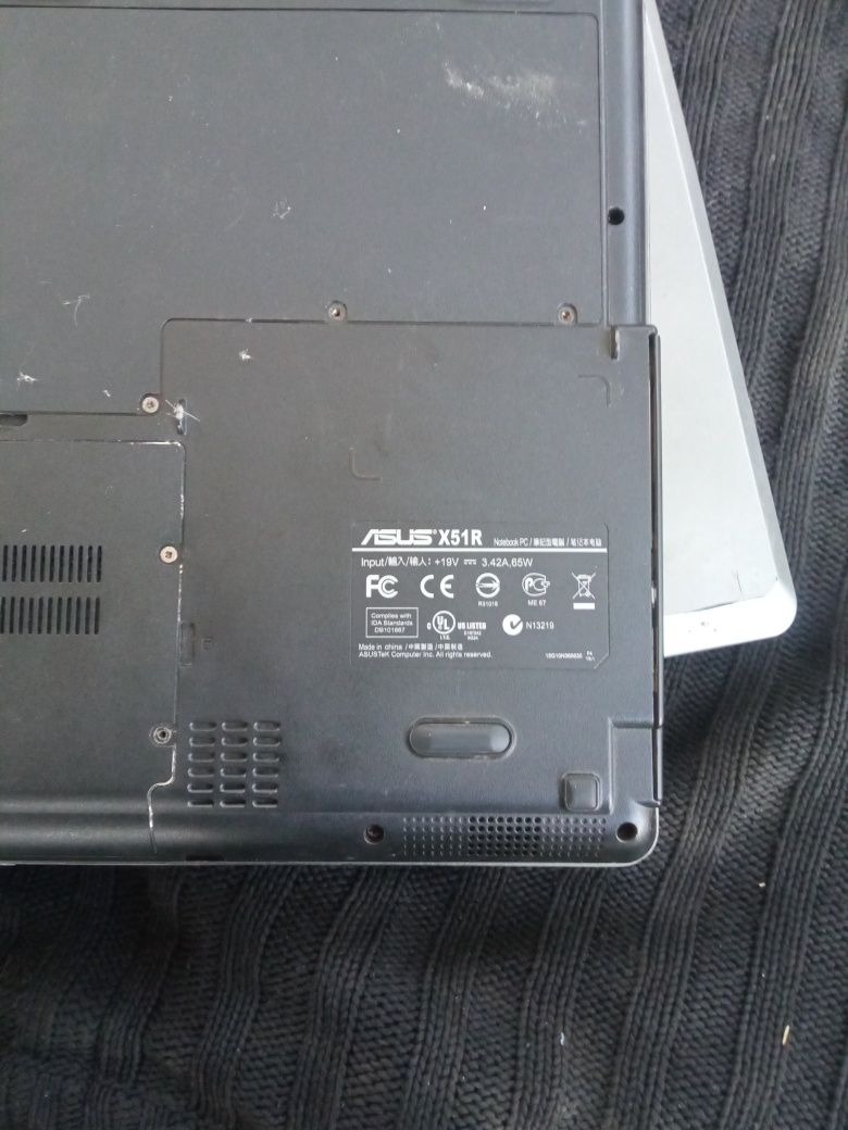 Ноутбук ASUS X51RL
