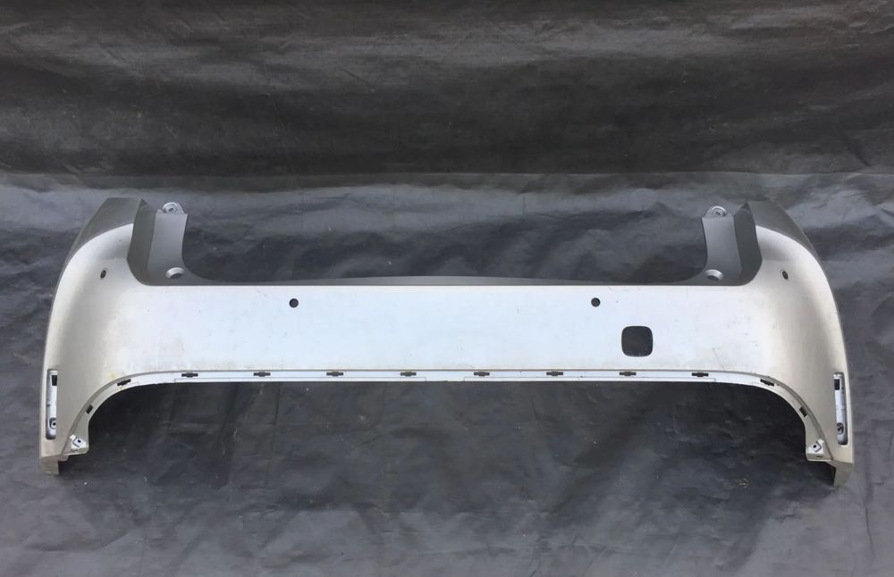 TOYOTA COROLLA KOMBI E21 2019- ZDERZAK TYLNY TYŁ 6 PDC