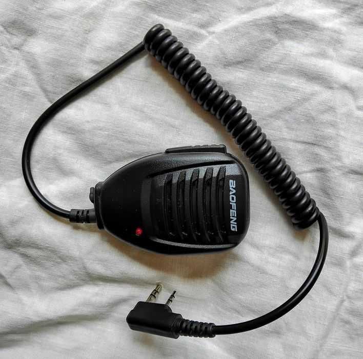 Гарнитура для раций Baofeng выносная (плечевая)