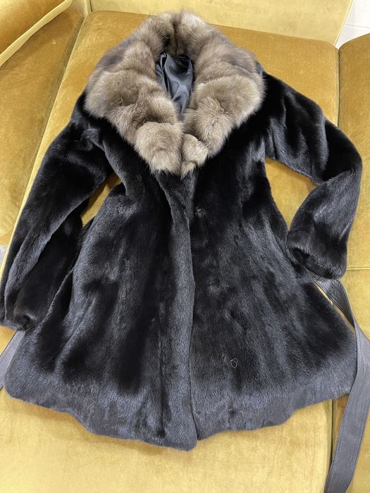 SALE-60 %. Шикарная норка блэкглама с баргузинским соболем