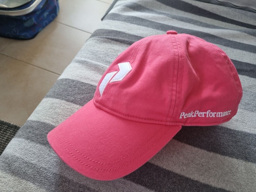 Czpka z daszkiem Peak Performance Retro Cap