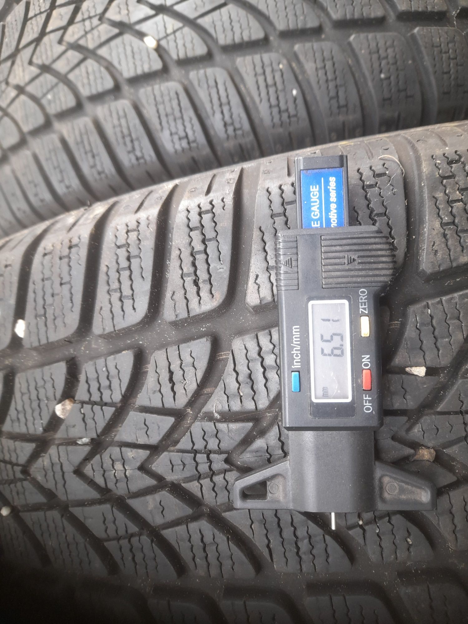 Opony  lato  i wielosezon 205/55r16  205/60r16 import z Niemiec  2015-