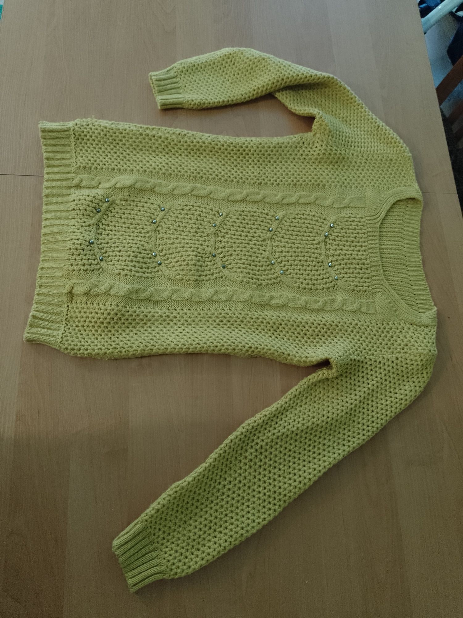 Sweterek rozmiar M/L