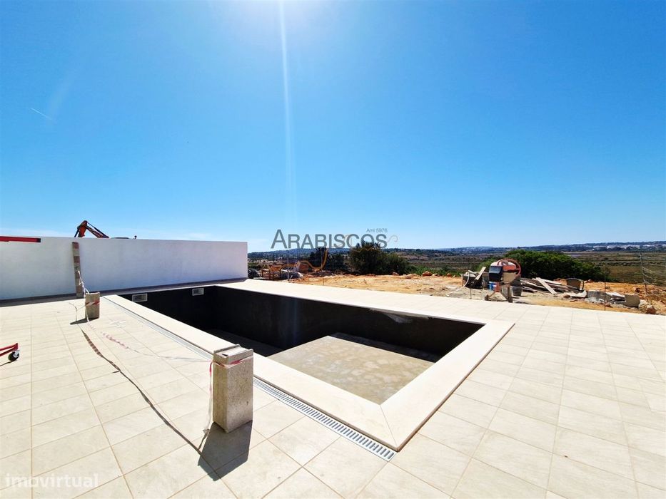 Moradia T4 - Piso Radiante - Ar Condicionado - Vista Ria Alvor - Pisci
