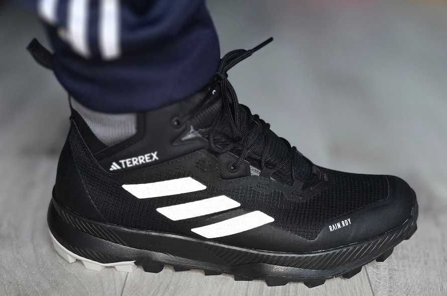 Trekkingi Adidas Terrex WMN Hiker Rain.Rdy Hiking r. 43 1/3