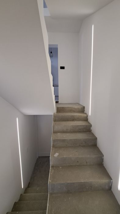 Usługi remontowe Frezowanie farb, gładzie, malowanie .