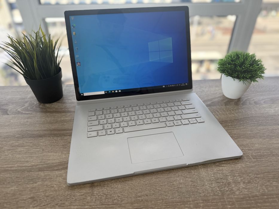 Surface book 15.6 3k Сенсорний ! ~ -16/512 SSD i7 GTX 1060 6 Gb~ Метал
