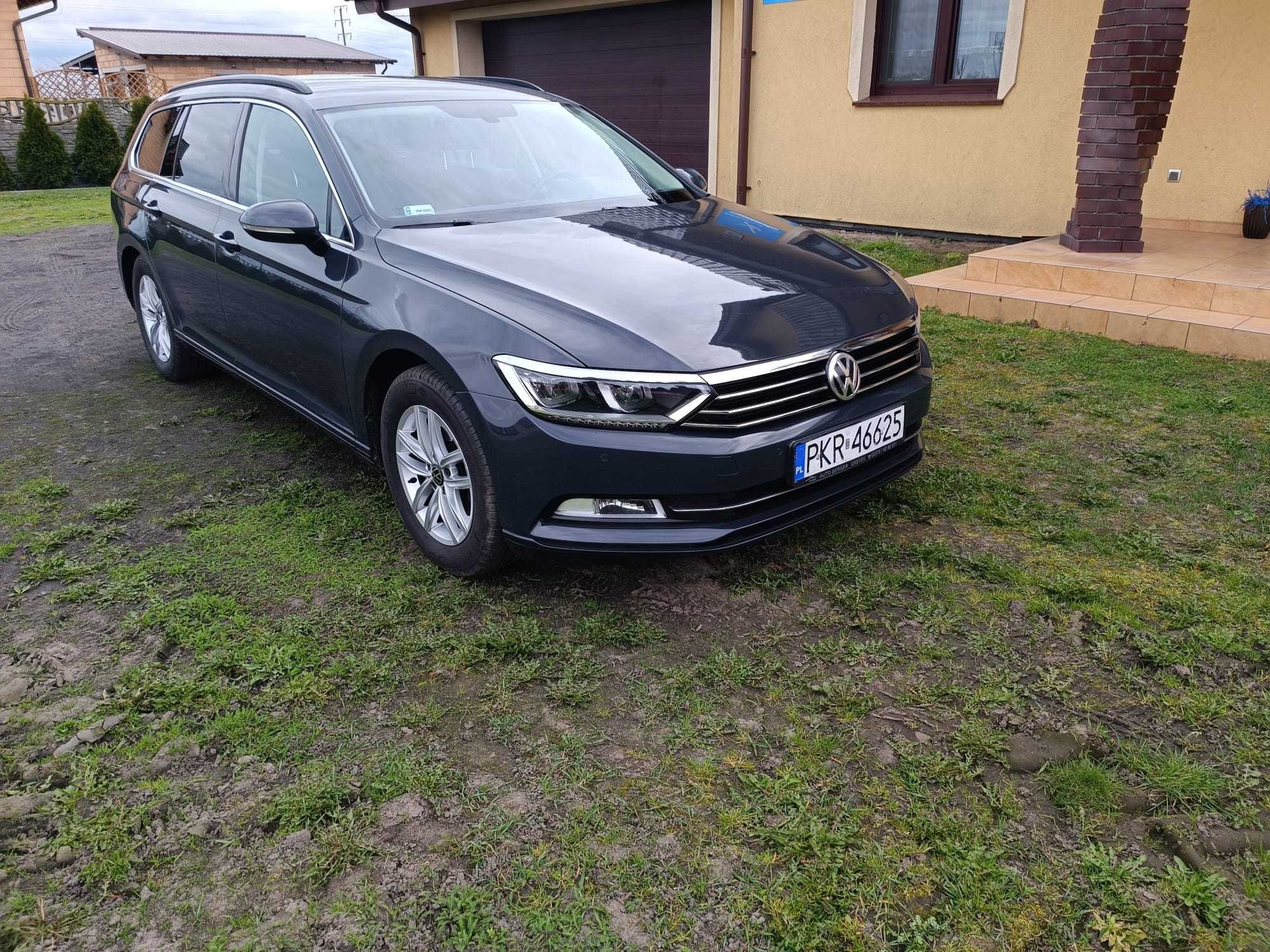 Volkswagen Passat 2.0 TDI (150KM) Comfortline > ACC > LED > AMBIENTE>