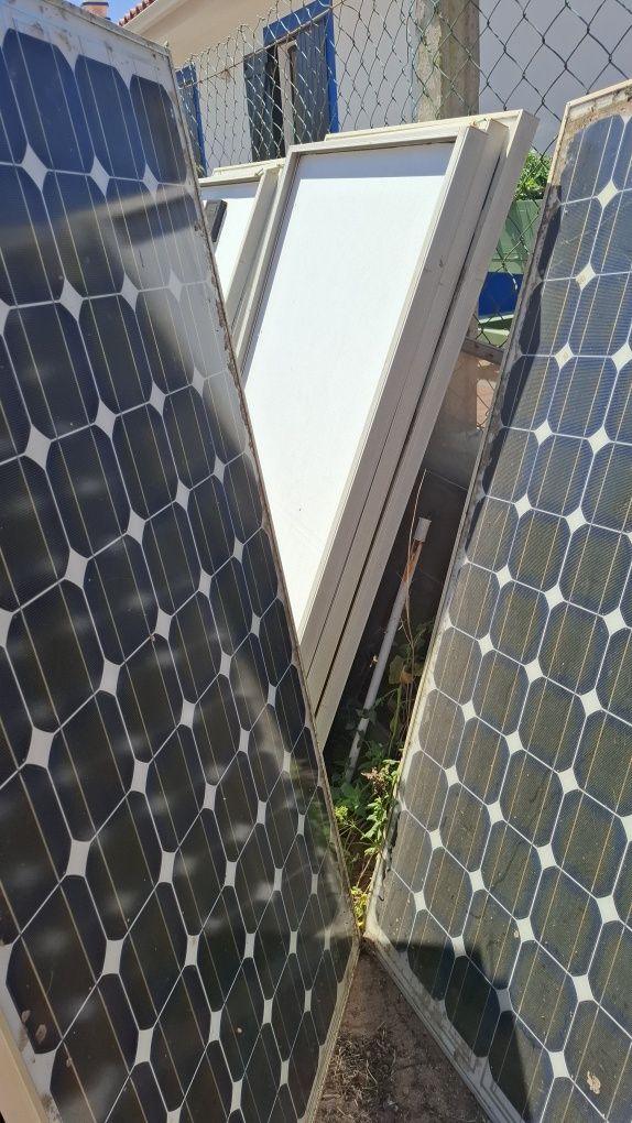 Painéis solares prontos a montar