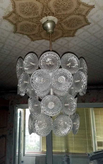 Винтажная двухъярусная люстра 80-х годов ХХ века