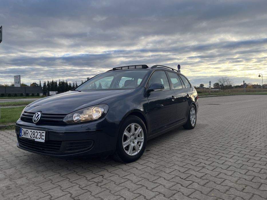 VW Golf VI Avant 1.4 MPI /Panorama/Grzane fotele/2 kpl kół / zadbany