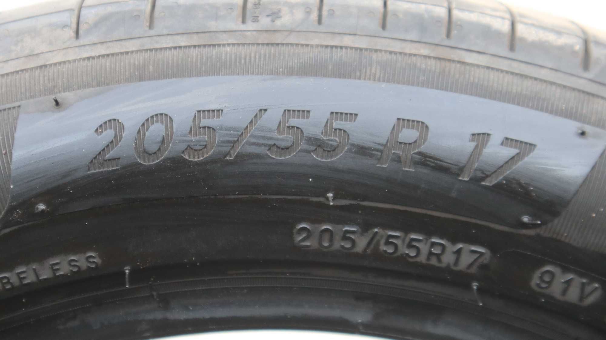 Пара літніх шин Michelin	Prymacy 4	205/55 R17	2020