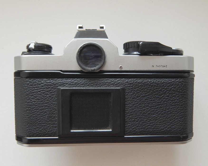 Фото камера Nikon FM2