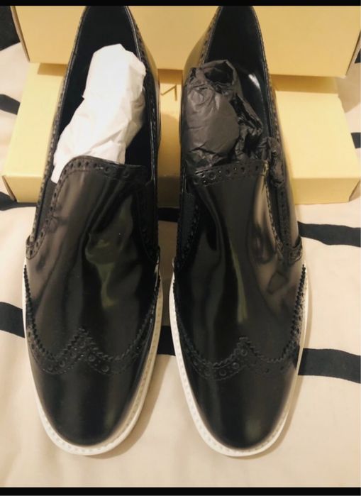 Sapato classico feminino