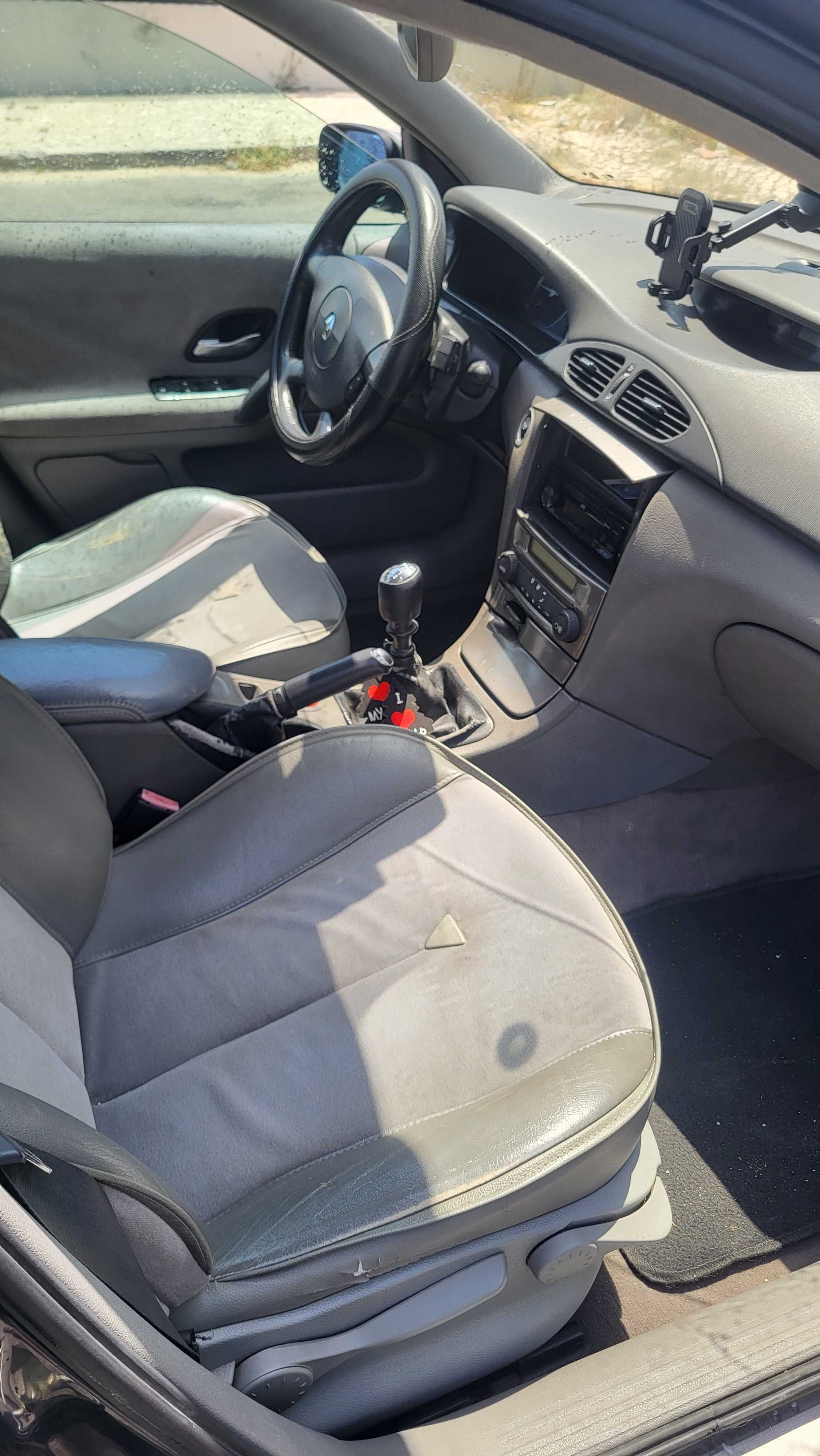 Renault laguna 2.2 dci