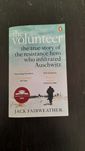 The Volunteer  de  Jack Fairweather