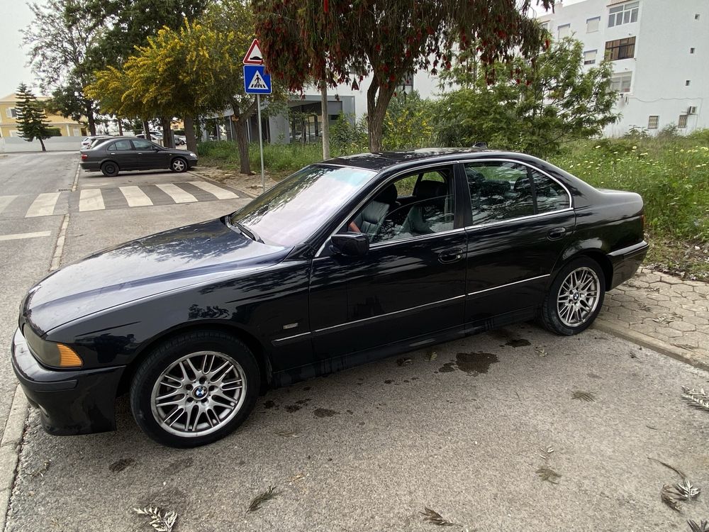 BMW 520i, ano 1999