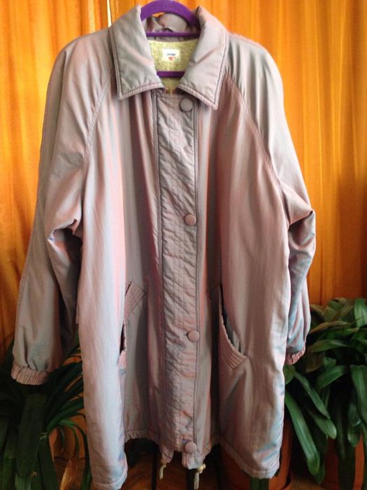 Ciepła kurtka Hi-Tec  w rozm. 54