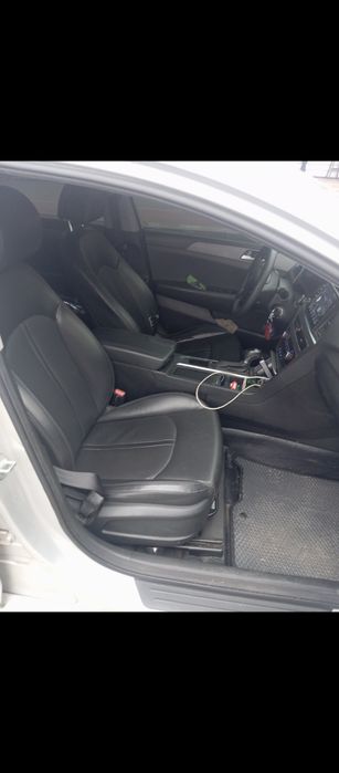 Хюндай соната в харошем состоянии звоните влюбое время