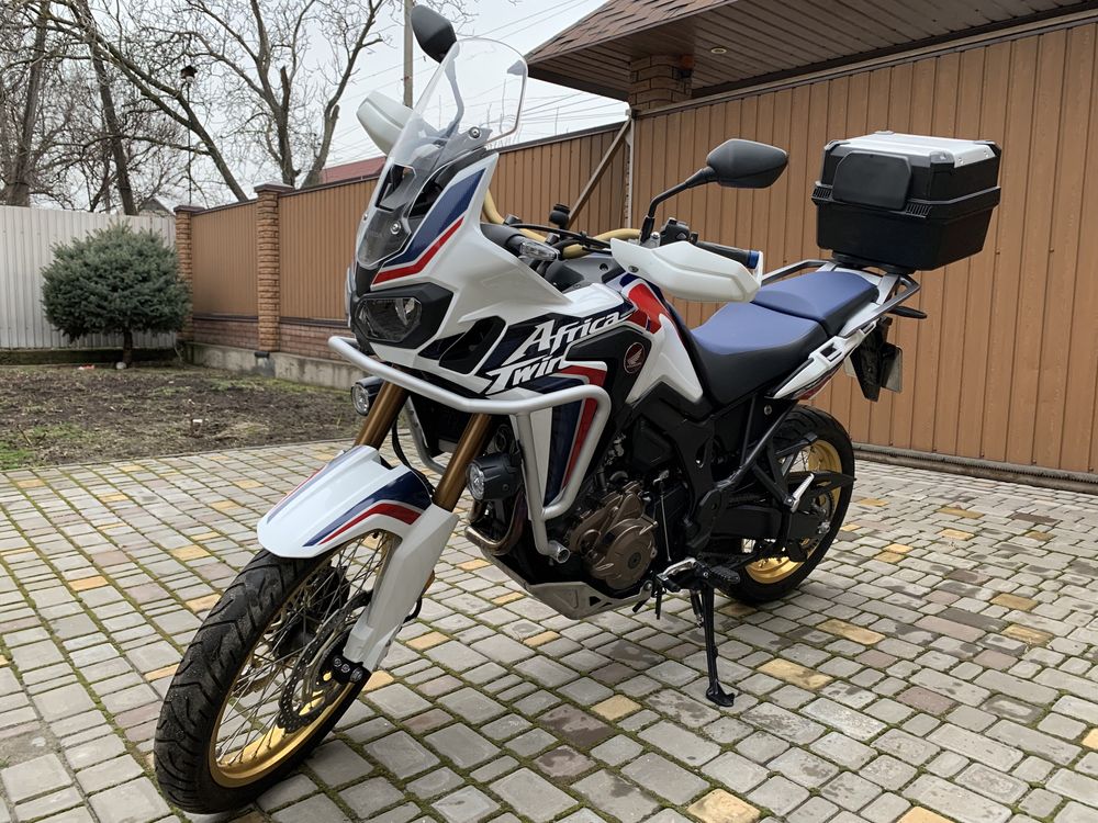 Мотоцикл Honda Africa Twin