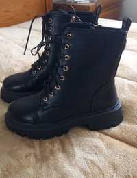 Botas senhora novas n36