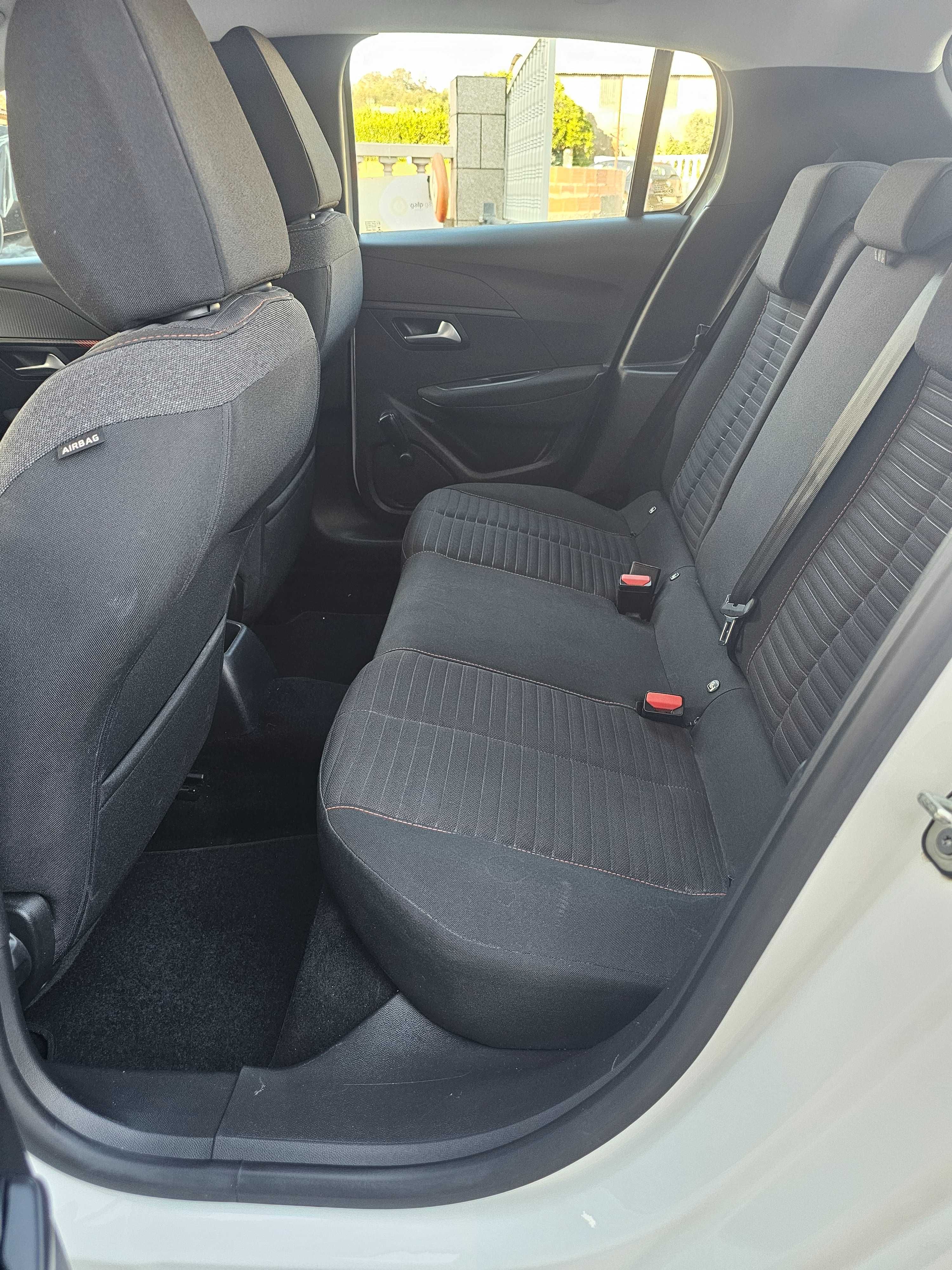 Peugeot 208 1.2 100cv ACTIVE EAT8