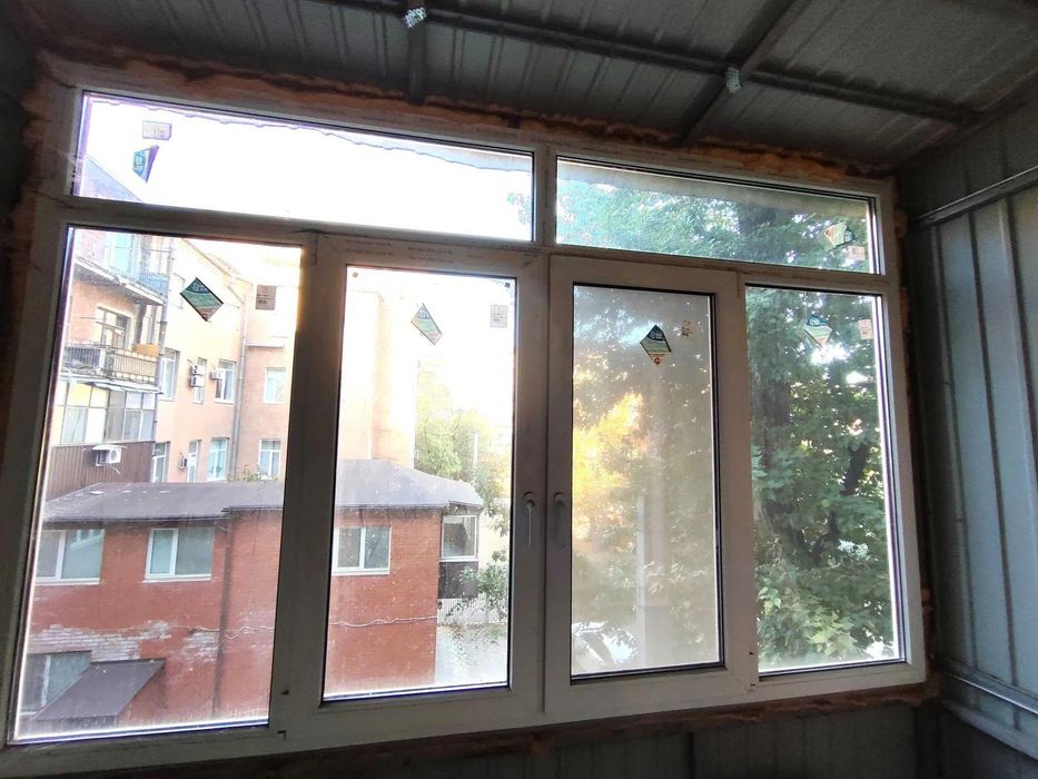 3 квартиру метро Університет Ярослава Мудрого вул. Чернишевського