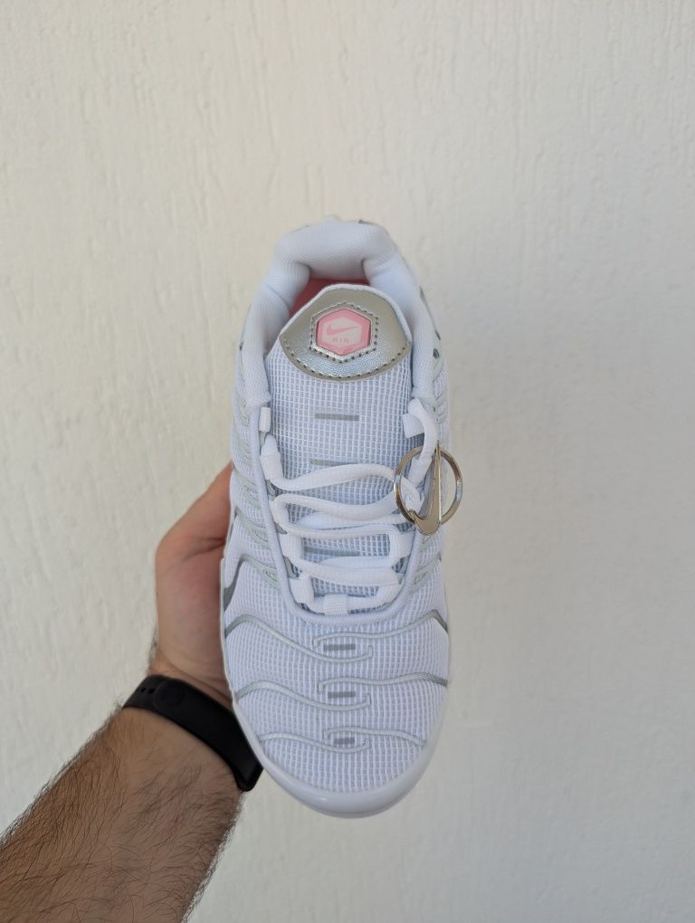 Nike Air Max TN plus pink