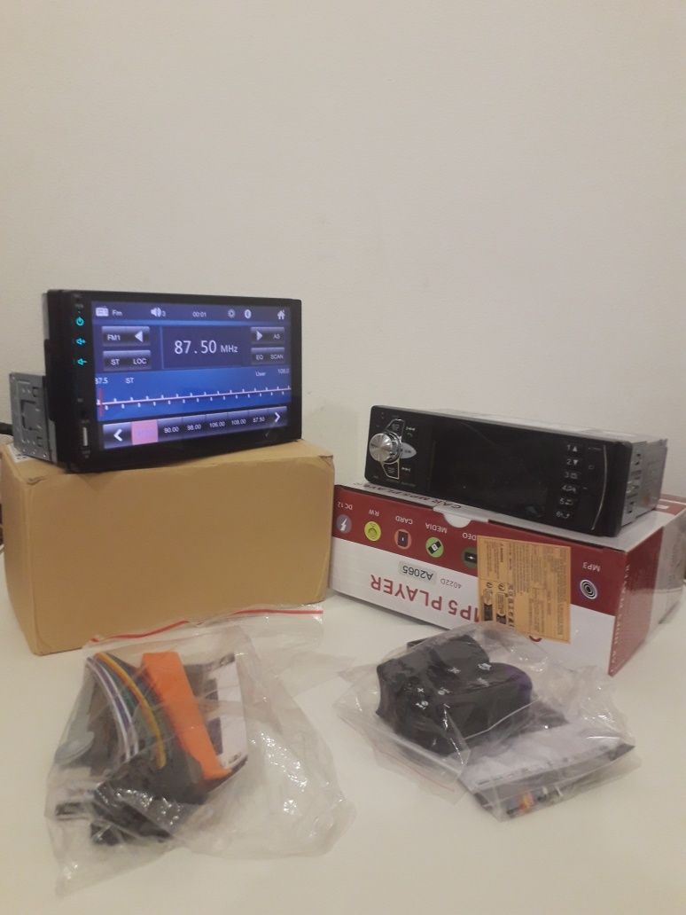 Auto rádio 1 din  bluetooth USB Miror Link
