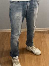 Męskie jeansy Tommy Hilfiger DM0DM05847