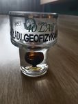 Szklanka z naftą Geofizyka
