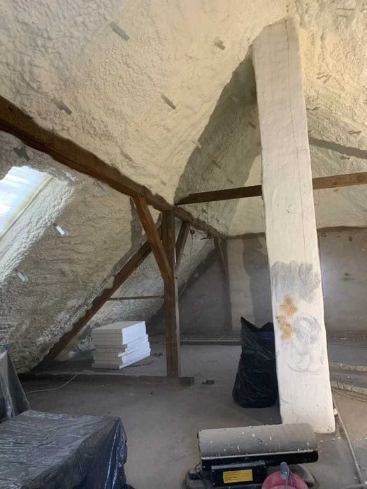 Ocieplenie pianą PUR dachu, piana PUR WIESZAKI GRATIS, JUŻ OD 65 ZL/M2