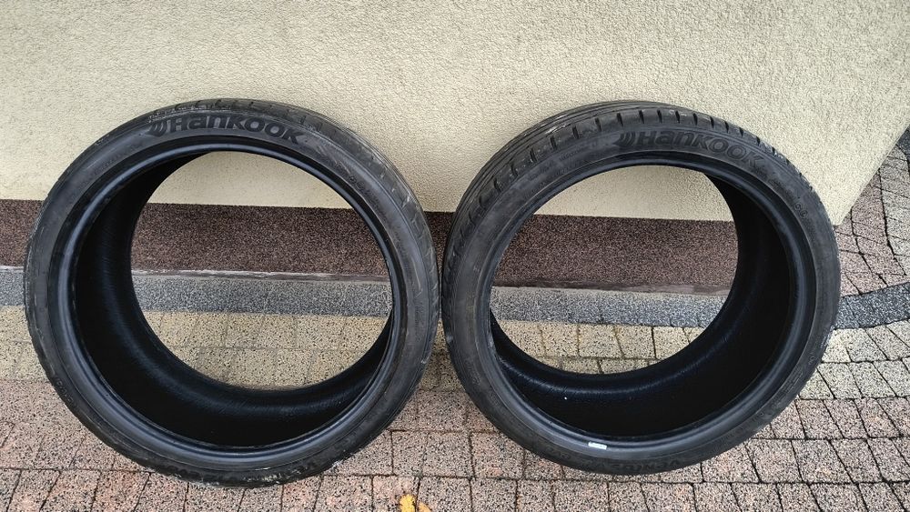 Hankook Ventus V12 evo2 245/35/zr19- 2 szt. rocznik 2022